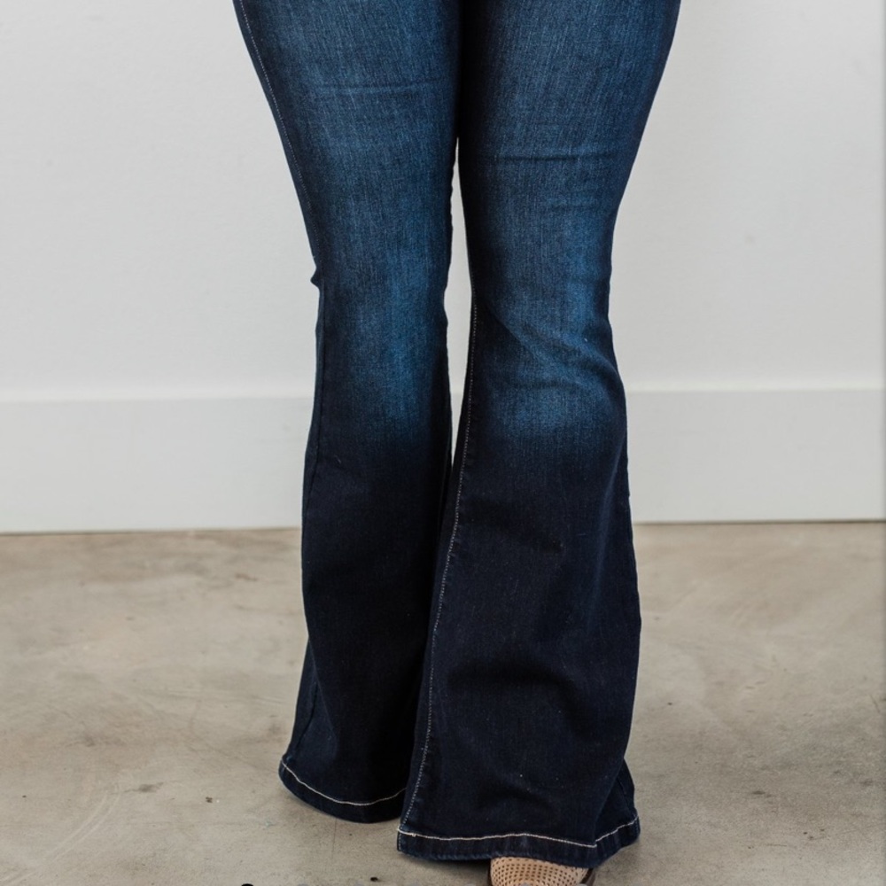 KanCan High Rise Flare Jeans - Hera Wash